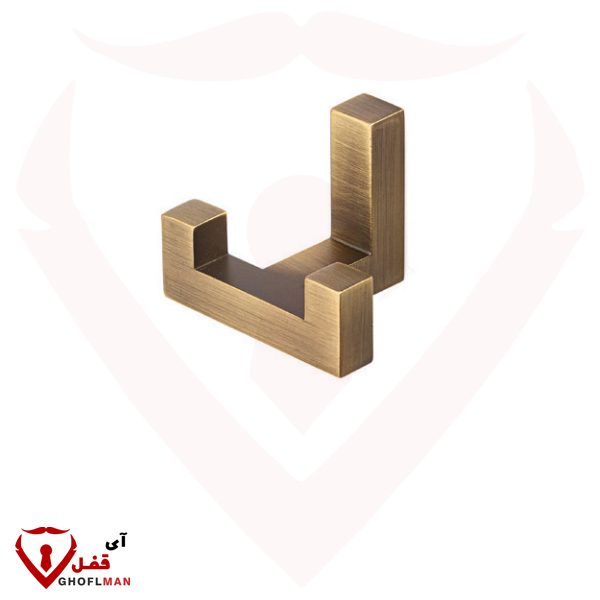 علاقة ملابس ميلوني 2010