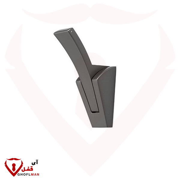 علاقة ملابس ميلوني 2022